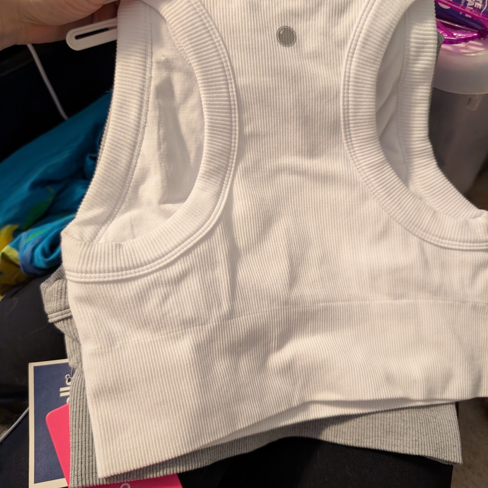 Gray Ribbed Tank Top - Picture 3 of 5